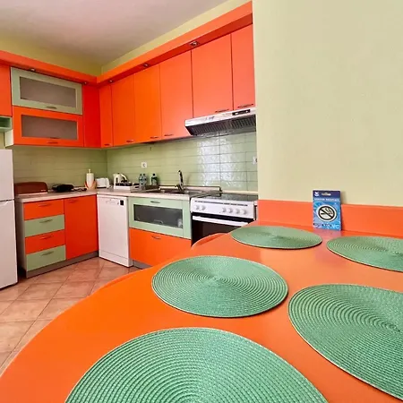 Apartment Rolling - Next To Premium & Grand Blue Fafa