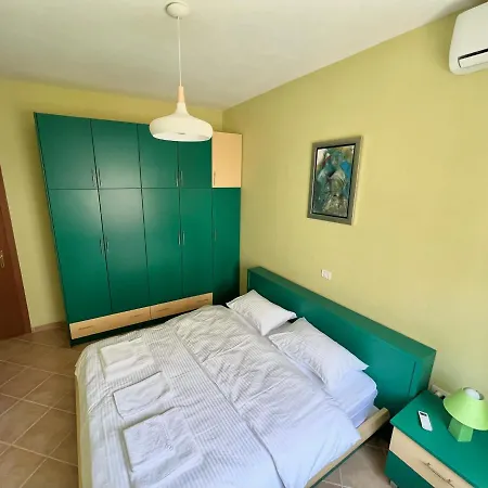 Rolling - Next To Premium & Grand Blue Fafa Apartment *