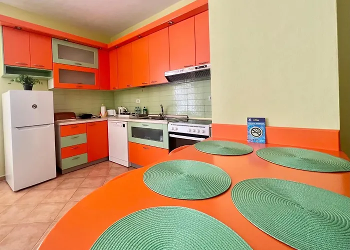 Apartamento Rolling - Next To Premium & Grand Blue Fafa