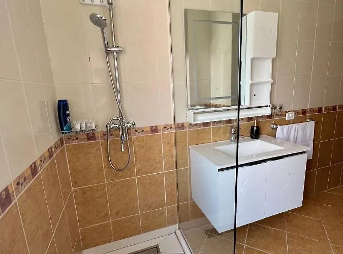 Apartamento Rolling - Next To Premium & Grand Blue Fafa *