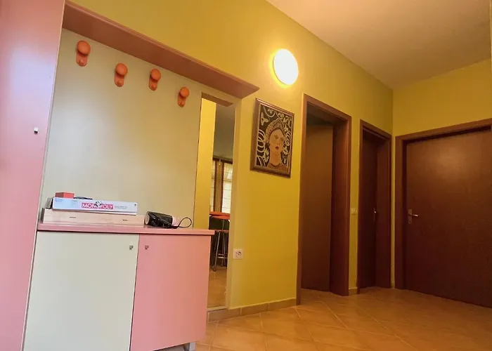 Rolling - Next To Premium & Grand Blue Fafa