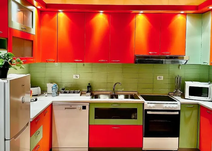 Rolling - Next To Premium & Grand Blue Fafa * Golem (Tirana)